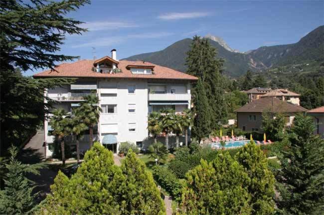 Residence Atlantic Merano Bagian luar foto